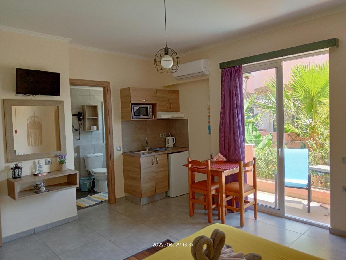 Callista Sea View Or Garden *