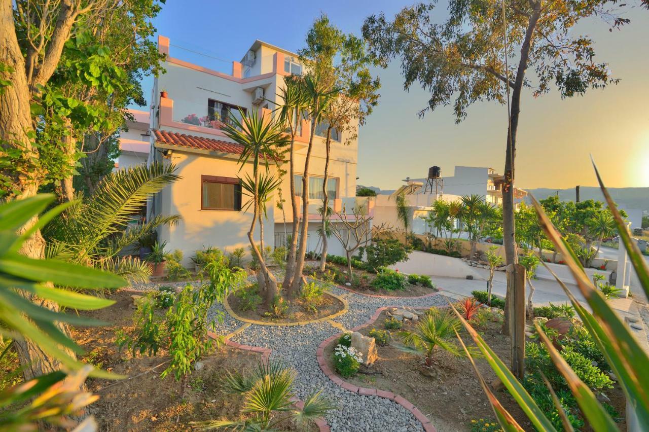 Callista Sea View Or Garden *